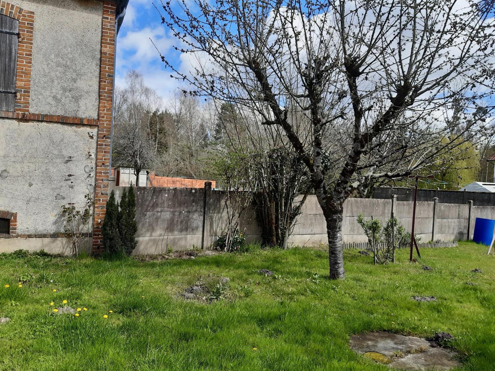 Les Volets Rouges Villa Neuvy-sur-Barangeon Exterior photo